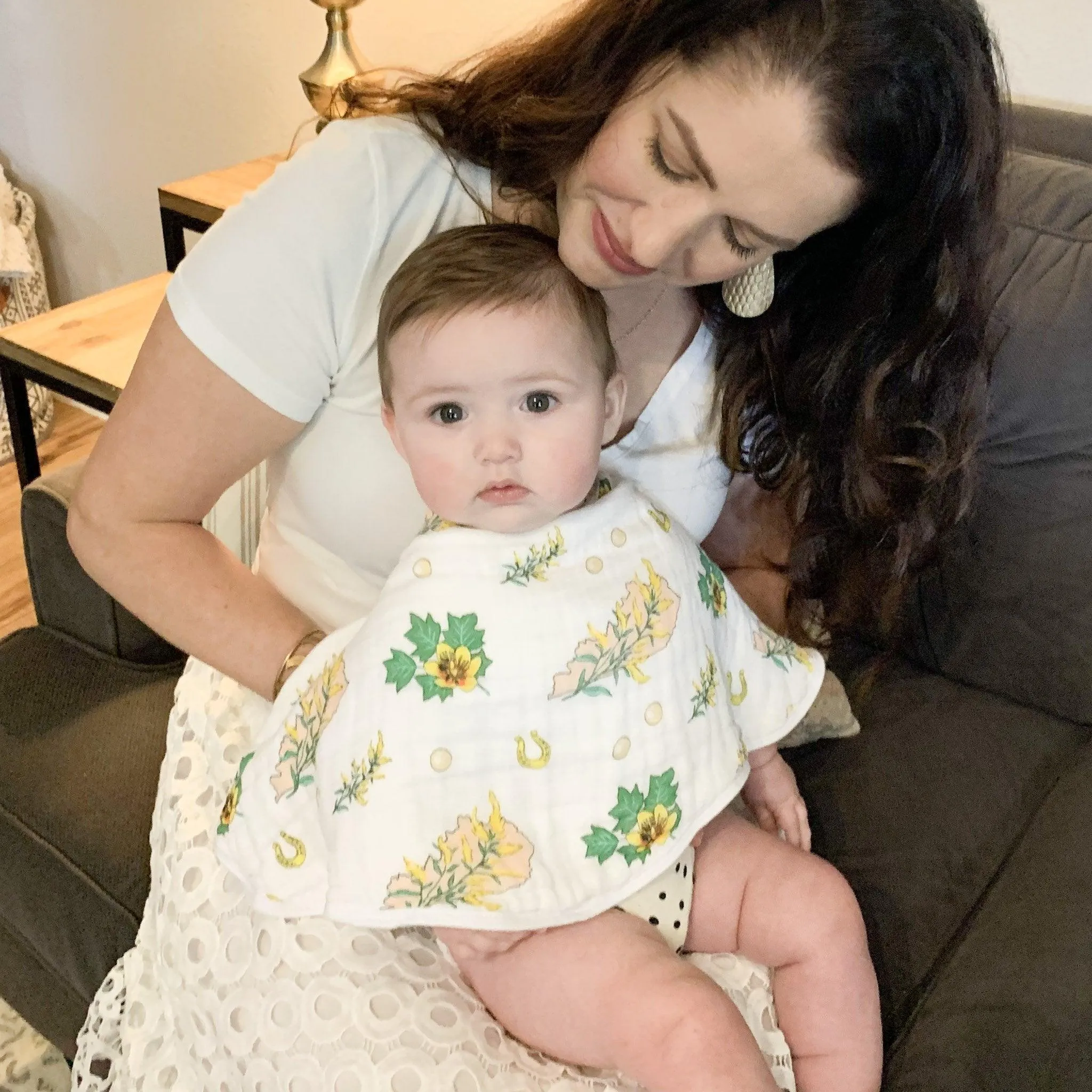 Baby Burp Cloth and Wraparound Bib (Kentucky Floral)