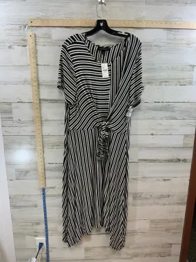 Black & White Dress Casual Short Lane Bryant, Size 2x