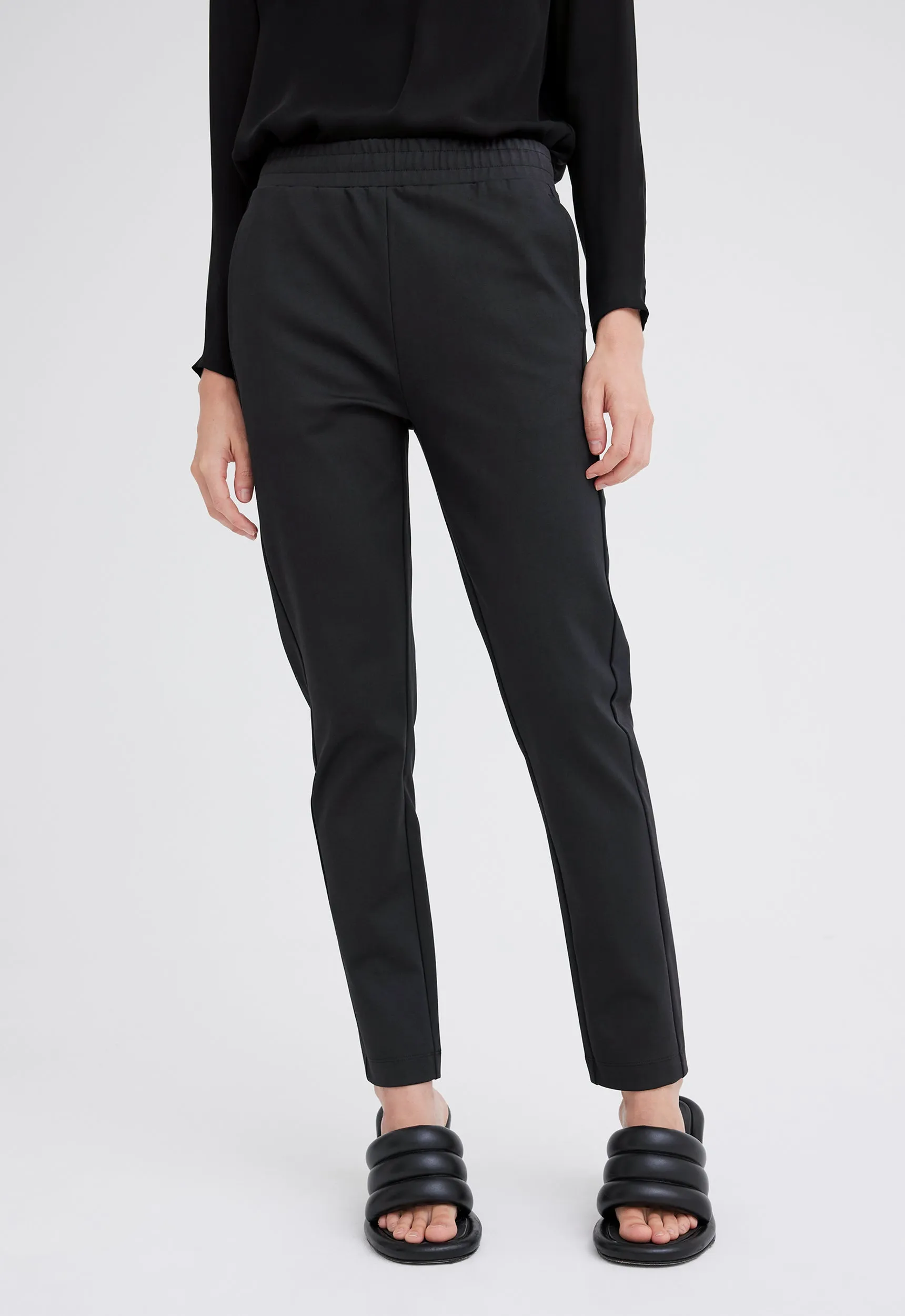 Cub Cotton Ponte Pant - Black