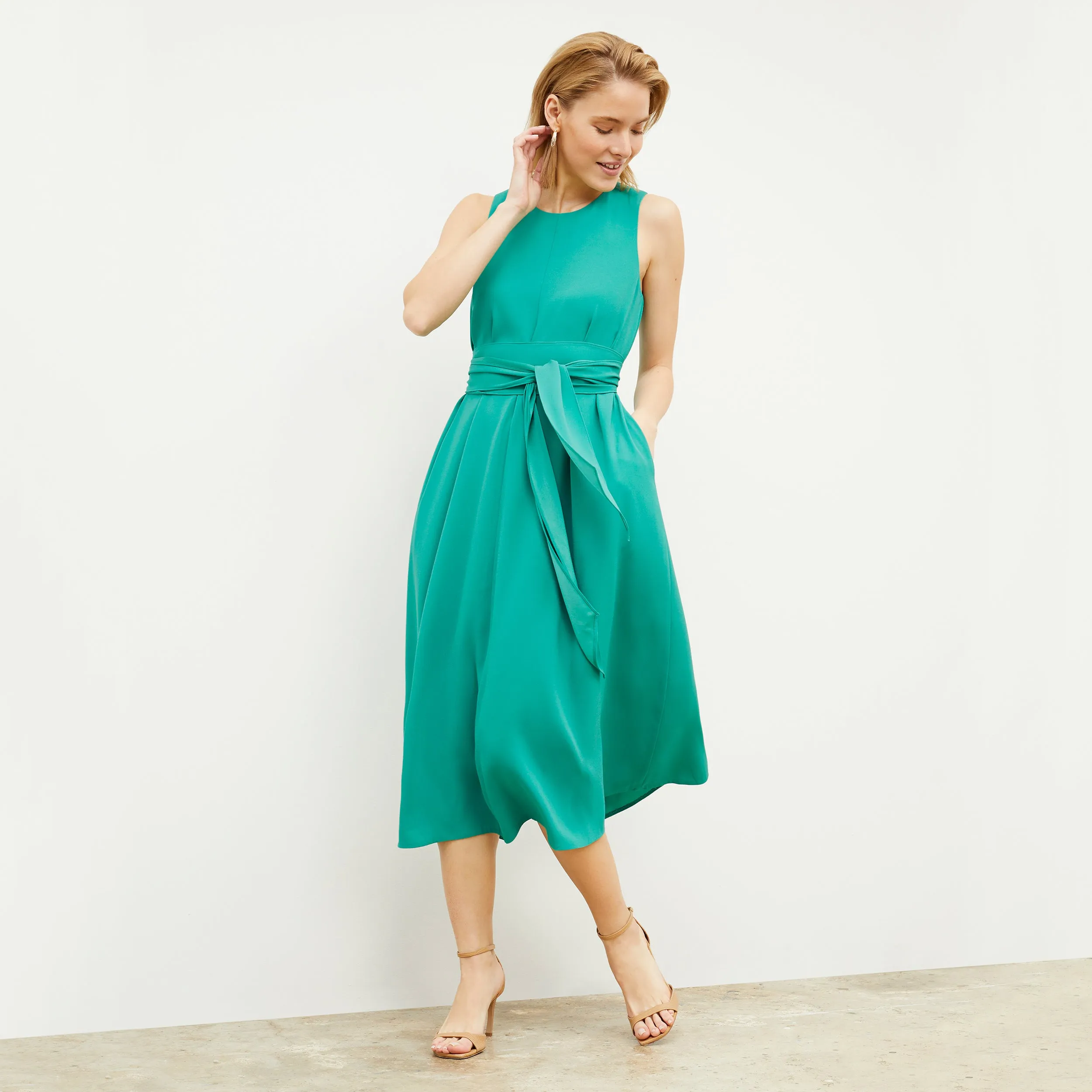 Fatima Dress - Eco Medium Crepe :: Tropical Green