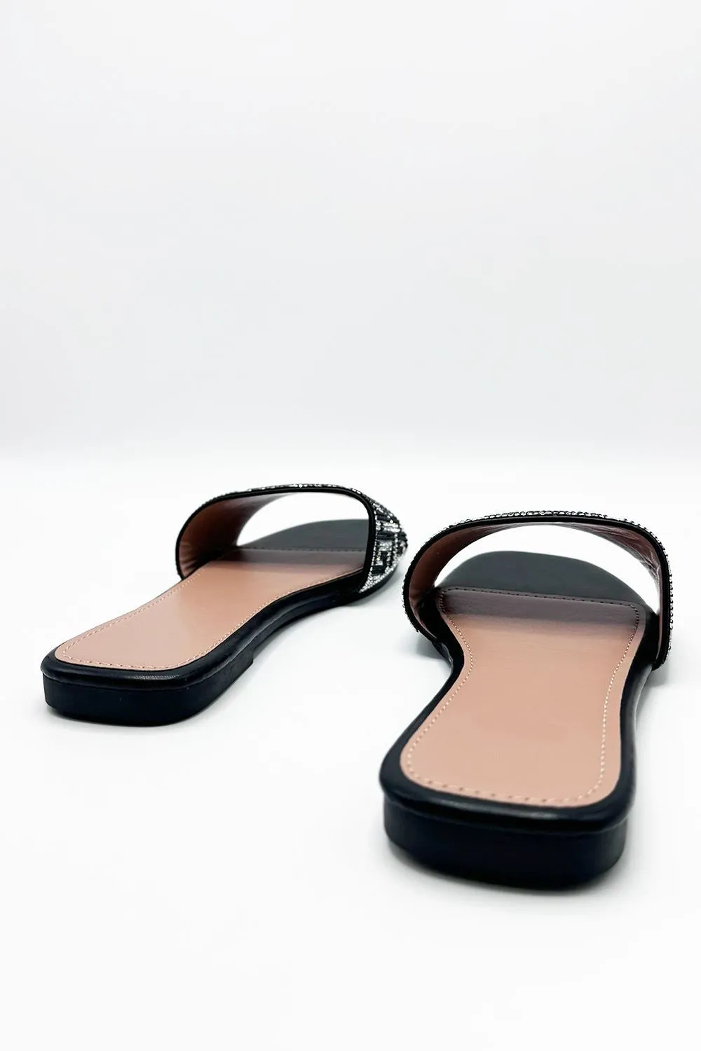 Gloria Diamante Patterned Band Flat Sliders in Black