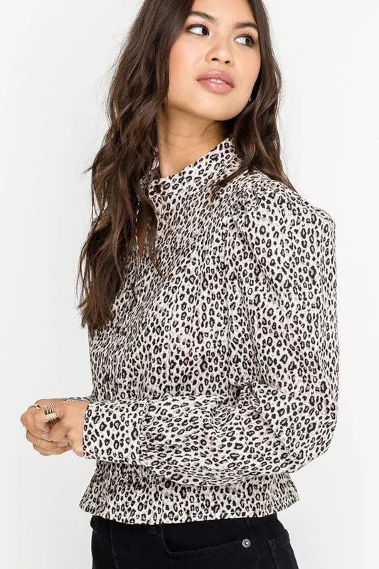 Leopard Print Puff Sleeves Top