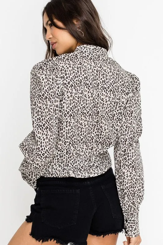 Leopard Print Puff Sleeves Top