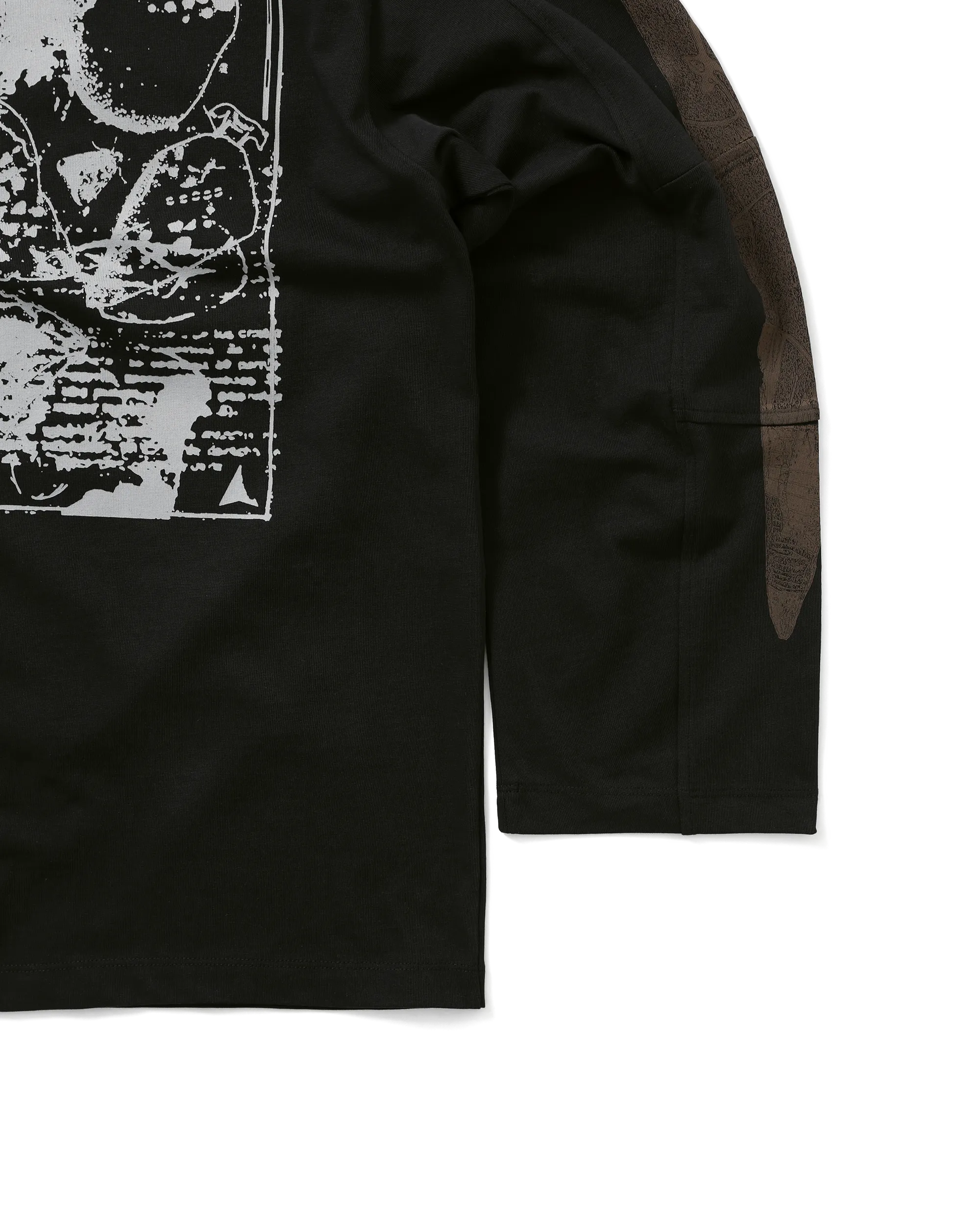 LONGSLEEVE GRAPHIC