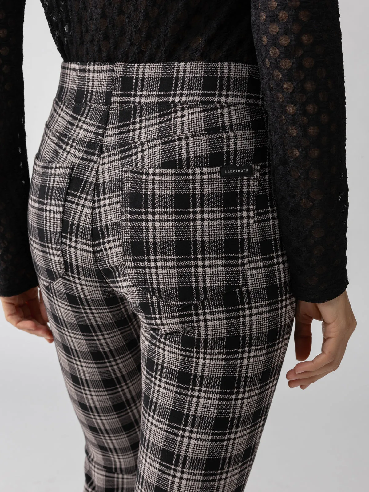 Runway Semi High Rise Legging Almond Plaid