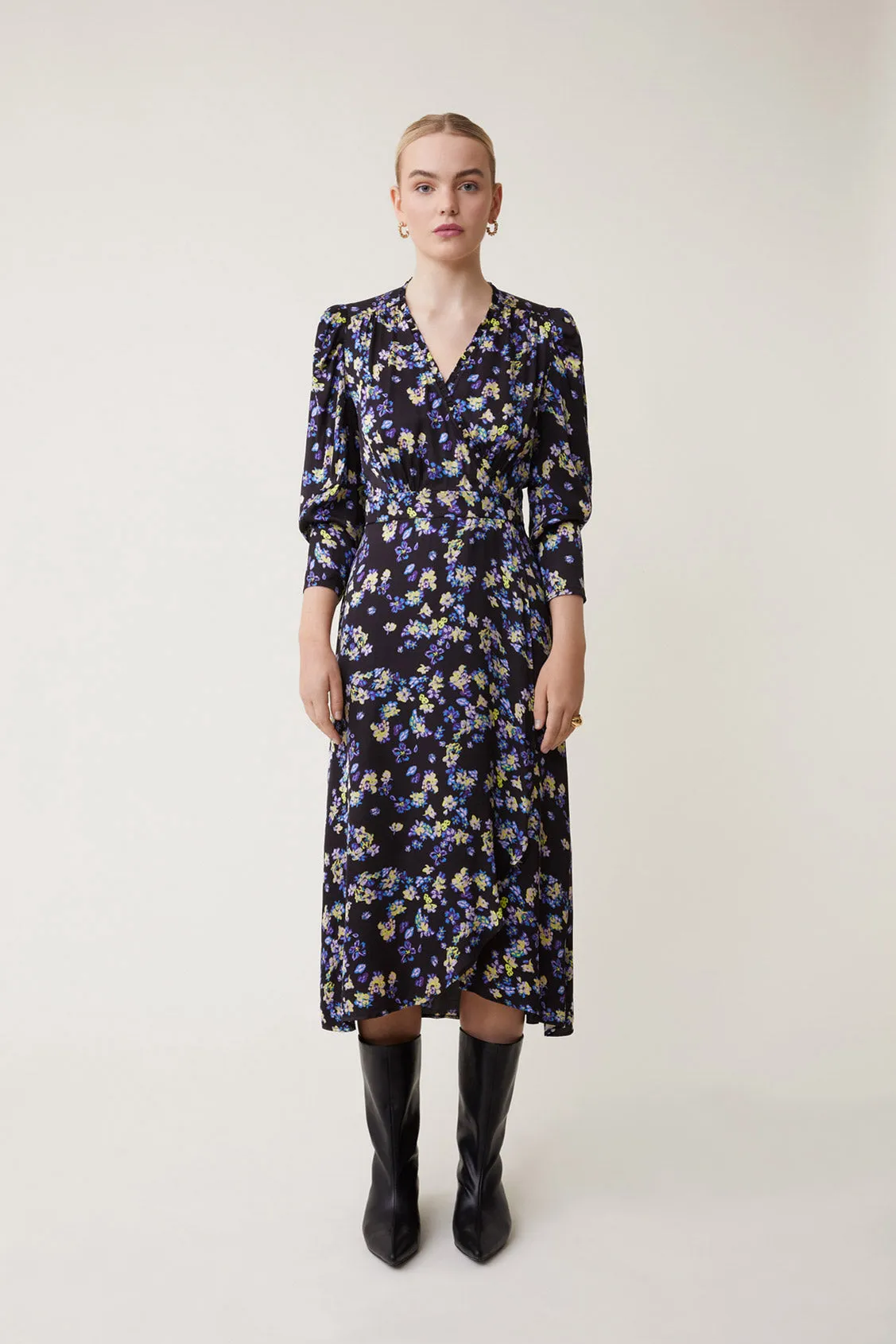 Suncoo Cipri Black/Purple Floral Print Midi Dress