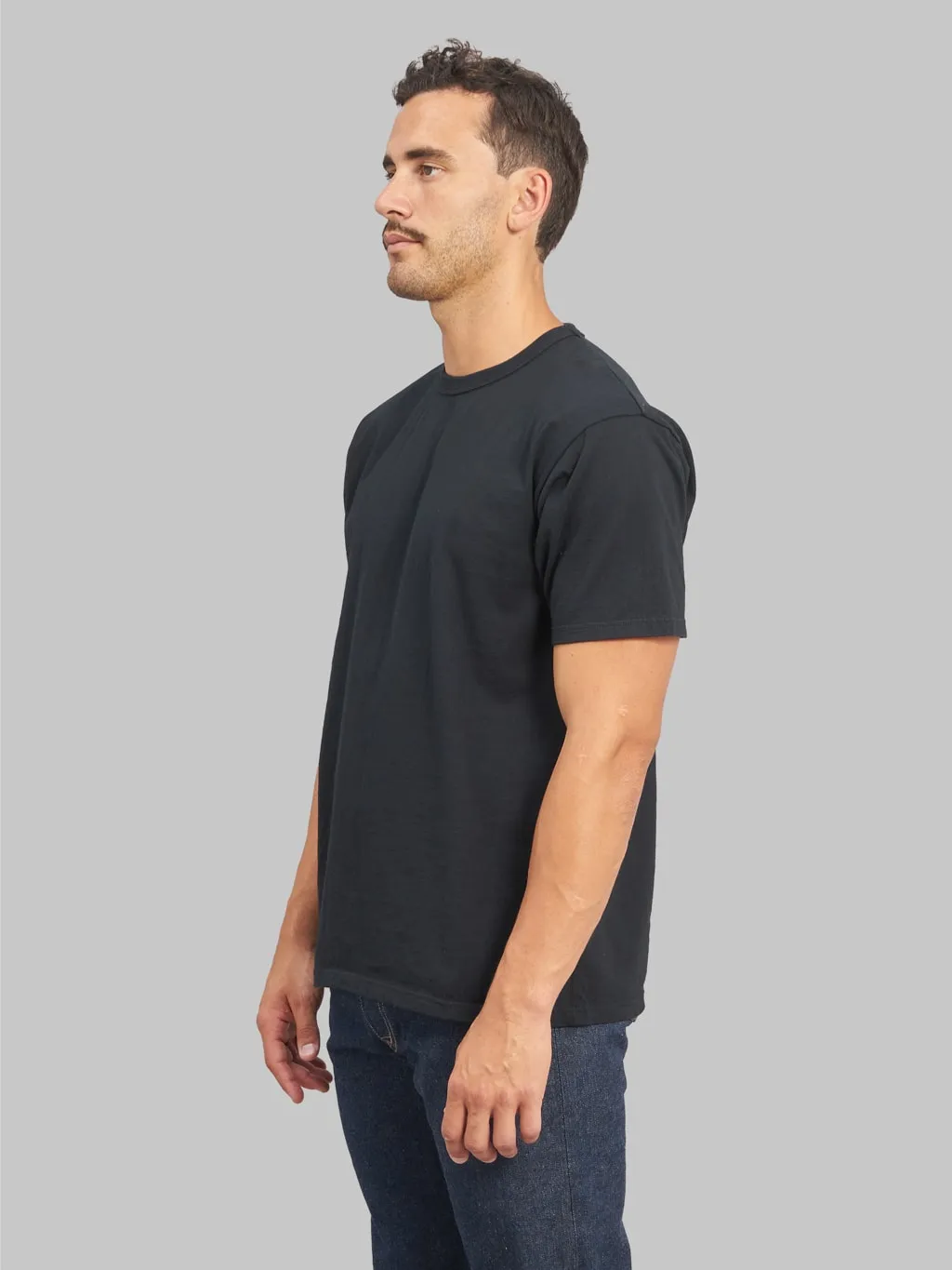 The Strike Gold Loopwheeled T-Shirt Black