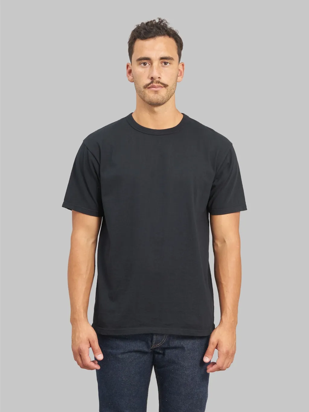 The Strike Gold Loopwheeled T-Shirt Black