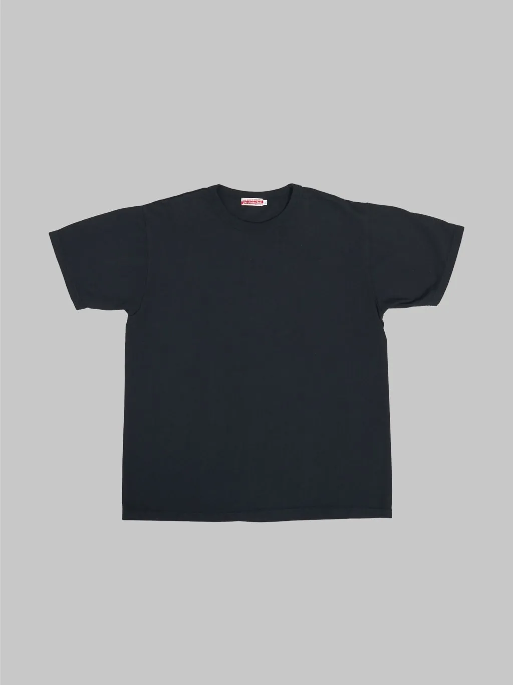 The Strike Gold Loopwheeled T-Shirt Black