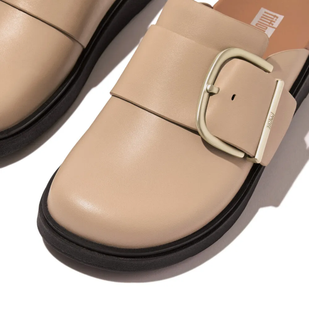 รองเท้าแตะแบบสวม ผู้หญิง รุ่น GEN-FF MAXI-BUCKLE LEATHER MULES